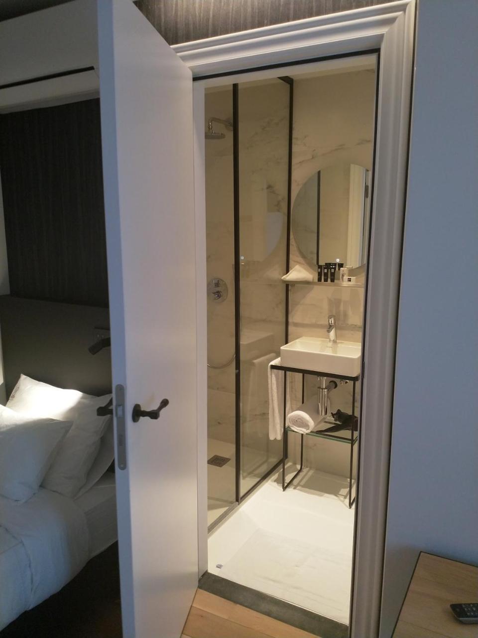 Hotel Kronacker 蒂嫩 外观 照片